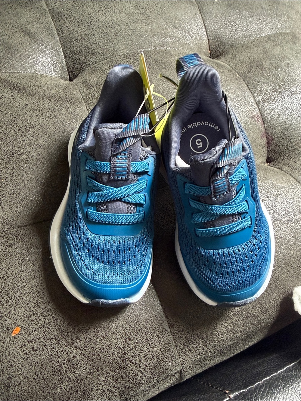 all in motion Kids Sneakers in Teal Blue and Gray
